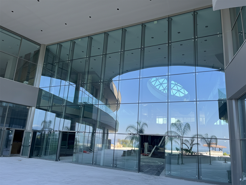 >BEKS OTEL KU�ADASI